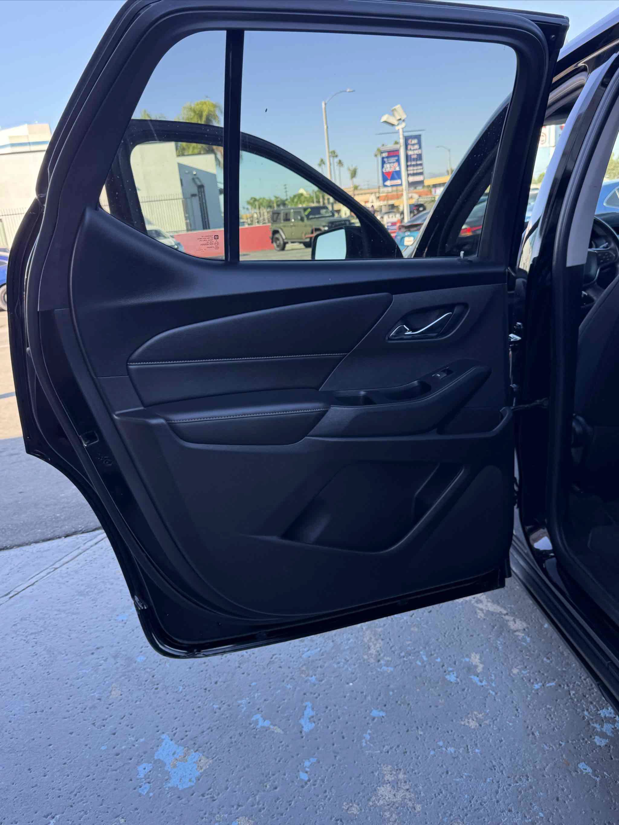 Used 2018 Chevrolet Traverse LS FWD image 83