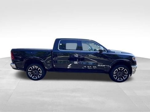 Used 2025 RAM 1500 Limited AWD/4WD image 9