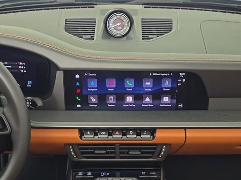 New 2026 Porsche 911 Carrera 4S image 19