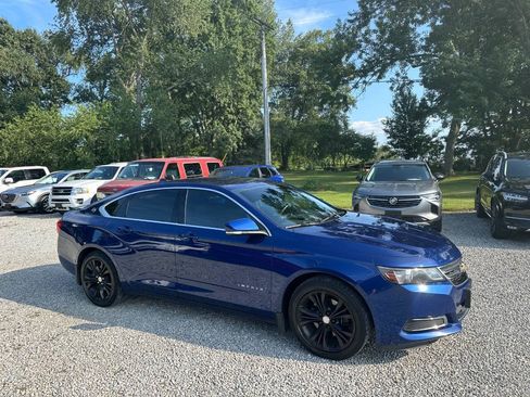 Used 2014 Chevrolet Impala LT w/ Convenience Package FWD image 4