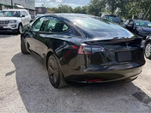 Used 2023 Tesla Model 3 Standard Range RWD image 13