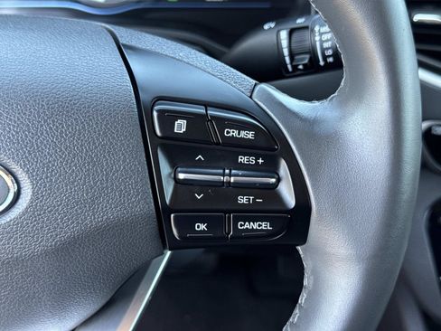 Used 2017 Hyundai Ioniq SEL FWD image 12