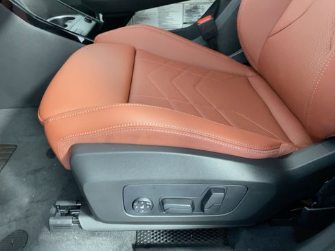 New 2026 BMW X1 xDrive28i w/ Technology Package image 10