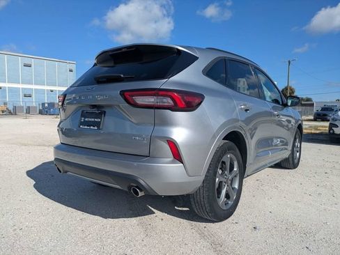 Used 2023 Ford Escape ST-Line AWD/4WD image 3