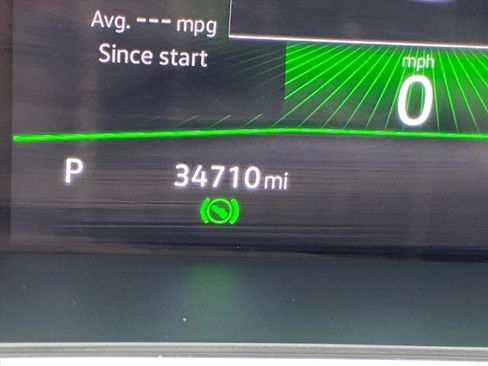 Certified 2022 Volkswagen Tiguan SE R-Line image 15