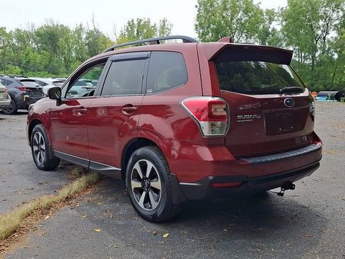Used 2017 Subaru Forester 2.5i Premium AWD/4WD image 7