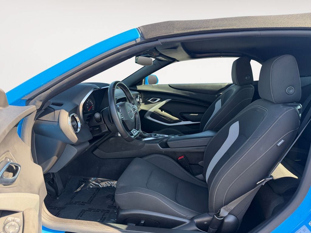 Used 2023 Chevrolet Camaro SS w/ Design Package 3 RWD image 6