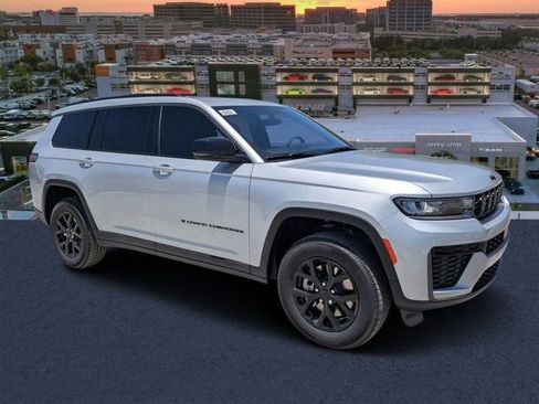 New 2026 Jeep Grand Cherokee L 4WD image 1