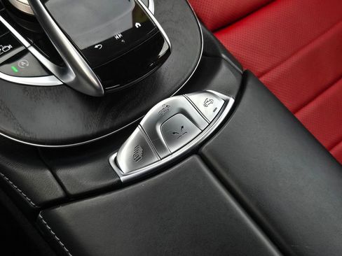 Used 2022 Mercedes-Benz E 450 4MATIC Cabriolet image 22