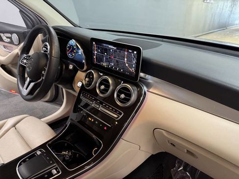 Used 2020 Mercedes-Benz GLC 300 image 57