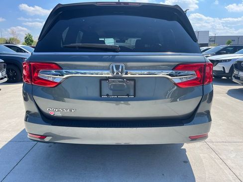 Used 2018 Honda Odyssey EX-L image 8