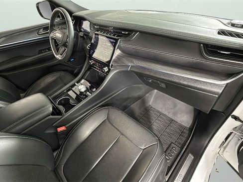 Used 2023 Jeep Grand Cherokee L Overland image 36