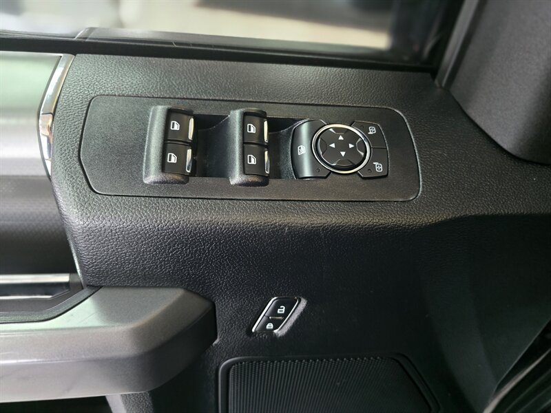 Used 2017 Ford F150 XLT w/ Equipment Group 302A Luxury AWD/4WD image 18