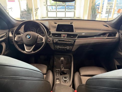 Used 2018 BMW X1 xDrive28i AWD/4WD image 8