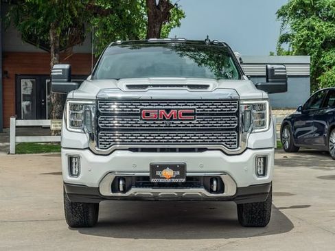 Used 2021 GMC Sierra 2500 Denali w/ Denali Ultimate Package AWD/4WD image 9
