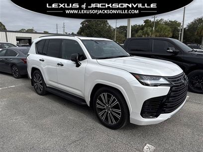 Certified 2025 Lexus LX 600 4WD w/ Luxury Package