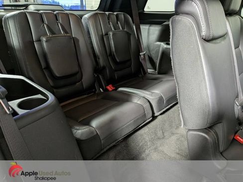 Used 2015 Ford Explorer XLT w/ Equipment Group 202A AWD/4WD image 43