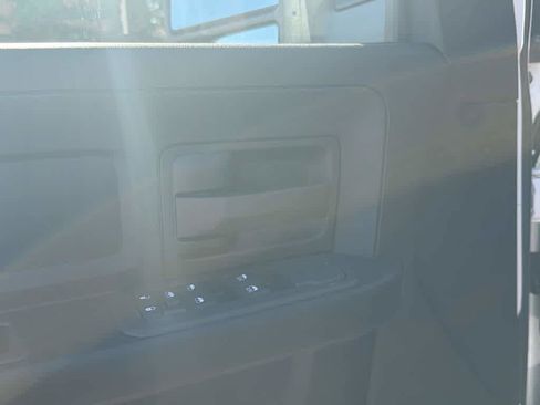 New 2026 RAM 2500 Tradesman AWD/4WD image 18