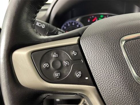 Used 2018 GMC Terrain Denali w/ Advanced Safety Package image 12