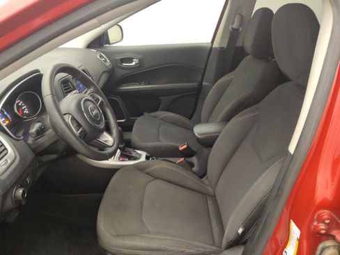 Used 2018 Jeep Compass Sport image 17