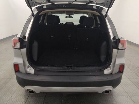 Used 2020 Ford Escape SE FWD image 29