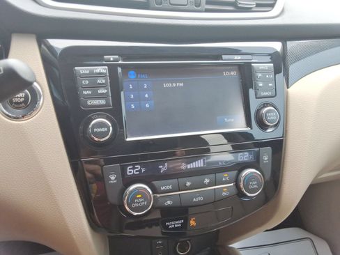 Used 2016 Nissan Rogue SL w/ SL Premium Package AWD/4WD image 15