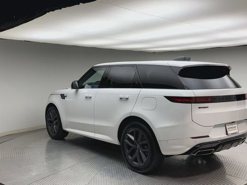 Certified 2025 Land Rover Range Rover Sport Dynamic SE AWD/4WD image 4