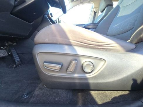 Used 2023 Toyota RAV4 XLE image 21