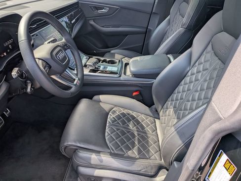 Used 2025 Audi SQ8 Premium Plus AWD/4WD image 11
