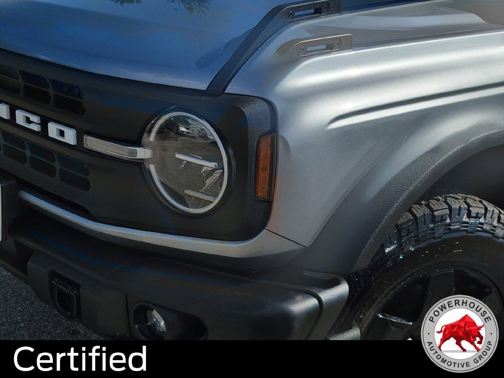 Certified 2024 Ford Bronco Black Diamond AWD/4WD image 11