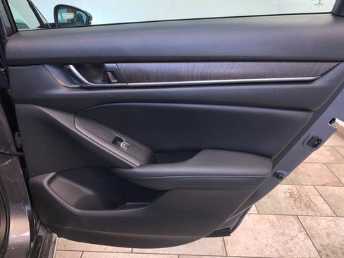 Used 2021 Honda Accord EX-L image 54