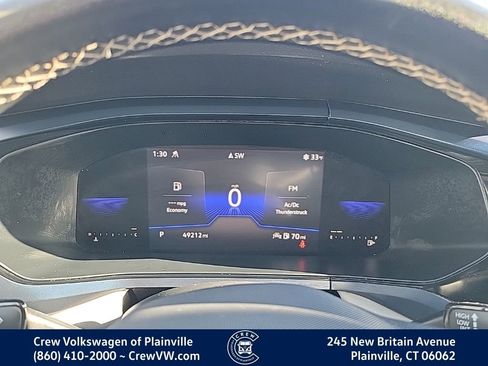 Certified 2022 Volkswagen Taos SE image 4