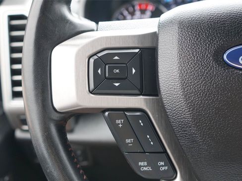 Certified 2020 Ford F250 Platinum w/ FX4 Off-Road Package AWD/4WD image 16