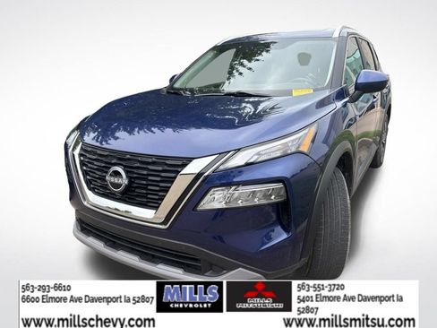 Used 2023 Nissan Rogue SV w/ SV Premium B Package AWD/4WD image 1