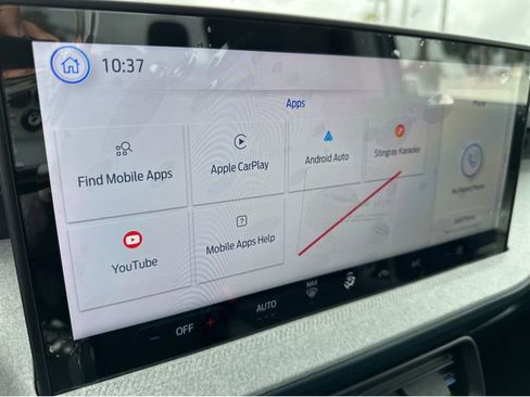 New 2026 Ford Maverick XLT image 8