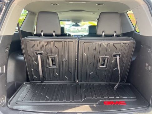 Used 2023 GMC Acadia AT4 w/ Technology Package AWD/4WD image 15