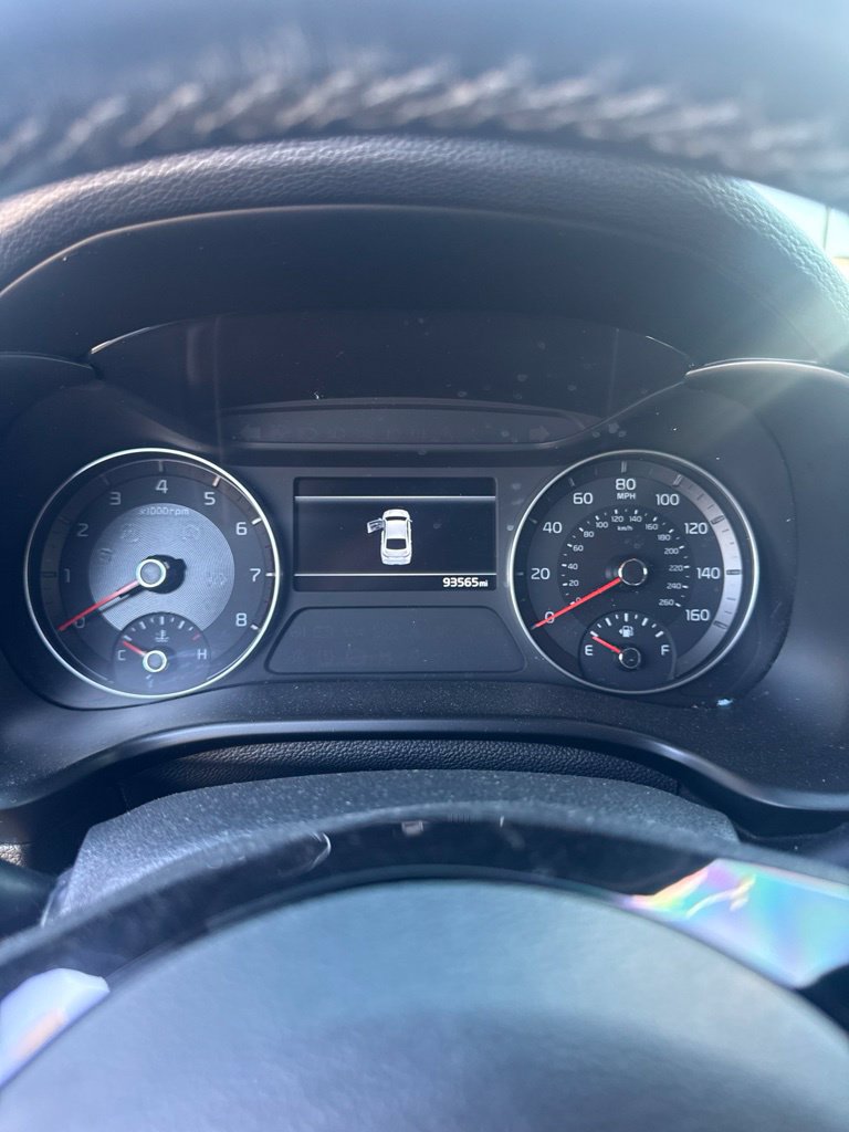 Used 2022 Kia Forte GT-Line w/ GT-Line Technology Package FWD image 4