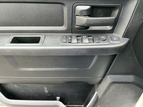 Used 2023 RAM 3500 Tradesman image 12