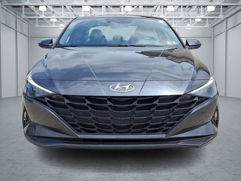 Certified 2023 Hyundai Elantra SEL w/ Cargo Package FWD image 2