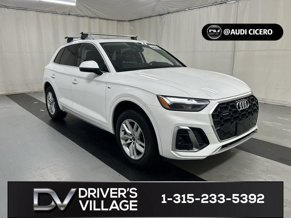Used 2023 Audi Q5 2.0T Premium w/ Convenience Package AWD/4WD image 1