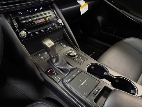 Used 2023 Lexus IS 300 w/ Comfort Package RWD image 17
