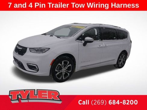 New 2026 Chrysler Pacifica Pinnacle w/ Trailer Tow Group image 3