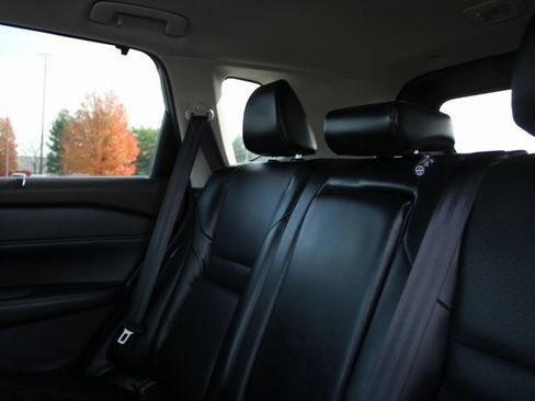 Used 2023 Nissan Rogue SV w/ SV Premium Package image 18