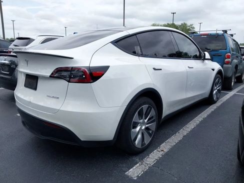 Used 2020 Tesla Model Y Performance AWD/4WD image 3