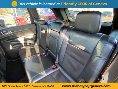 Used 2020 Jeep Grand Cherokee Altitude image 11