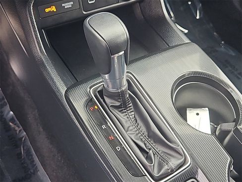 Certified 2025 Honda Civic Sport image 15