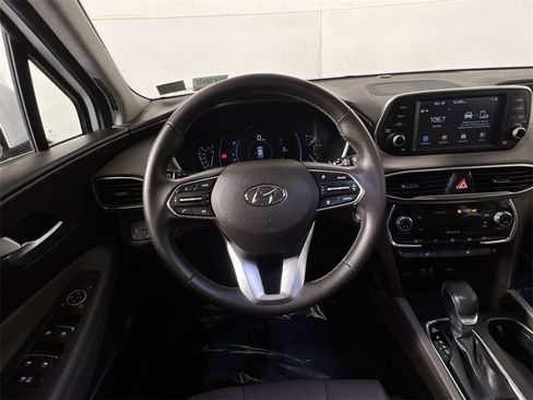 Used 2019 Hyundai Santa Fe Limited image 11