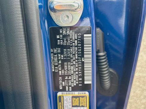 Used 2025 Kia Sportage EX w/ Premium Package FWD image 34