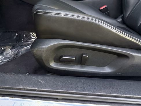 Used 2018 INFINITI Q60 3.0t Luxe AWD/4WD image 16