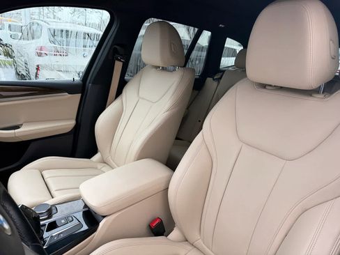 Used 2019 BMW X3 xDrive30i w/ Convenience Package AWD/4WD image 12